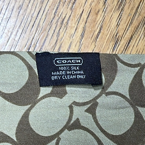 COACH SIGNATURE SILK SCARF - Picture 4 of 7